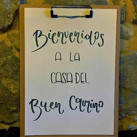 Encuentra El Norte En La Casa Del Buen Camino Orena